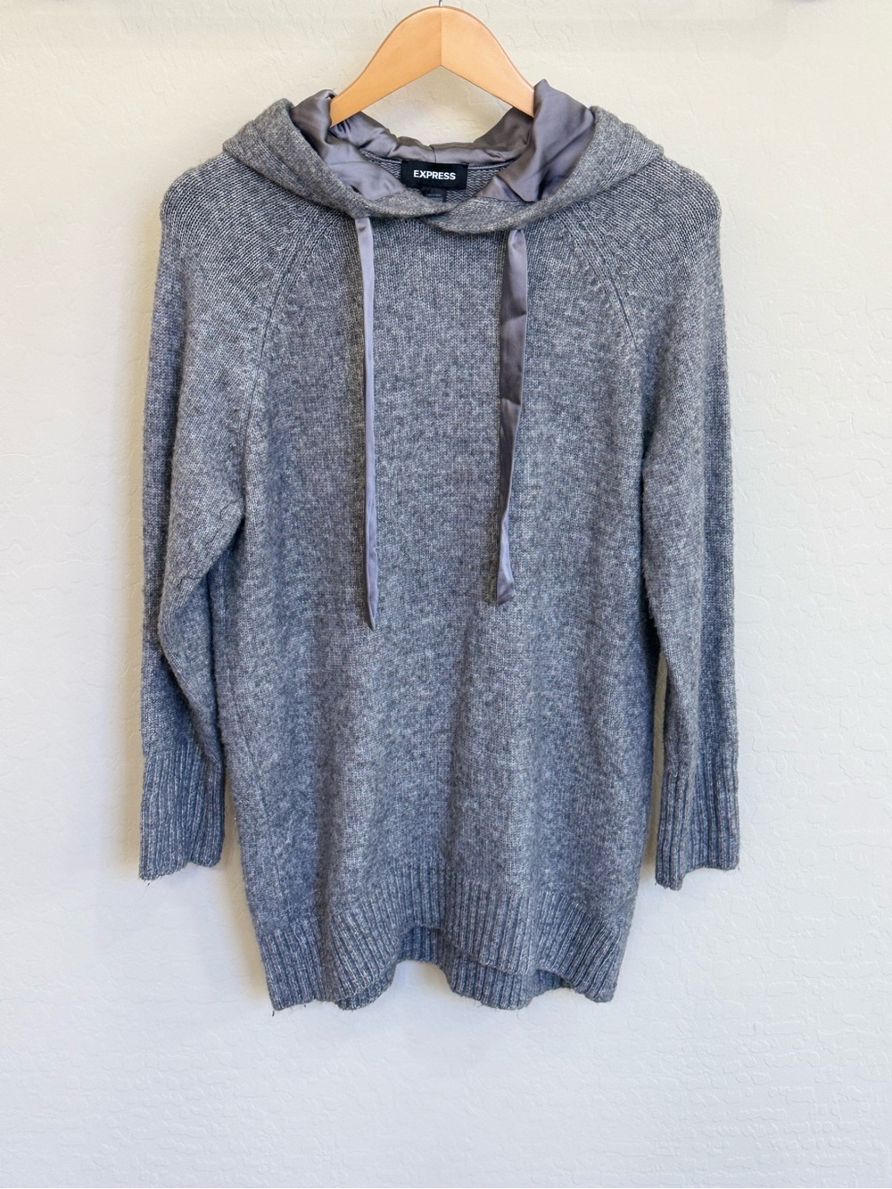 Express Conscious Edit Gray Knit Raglan Hooded Sweater Tunic Size M